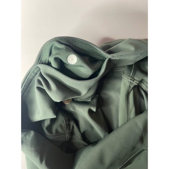 Lululemon Green Capri Leggings Mesh Side Size 8 - Picture 5 of 6